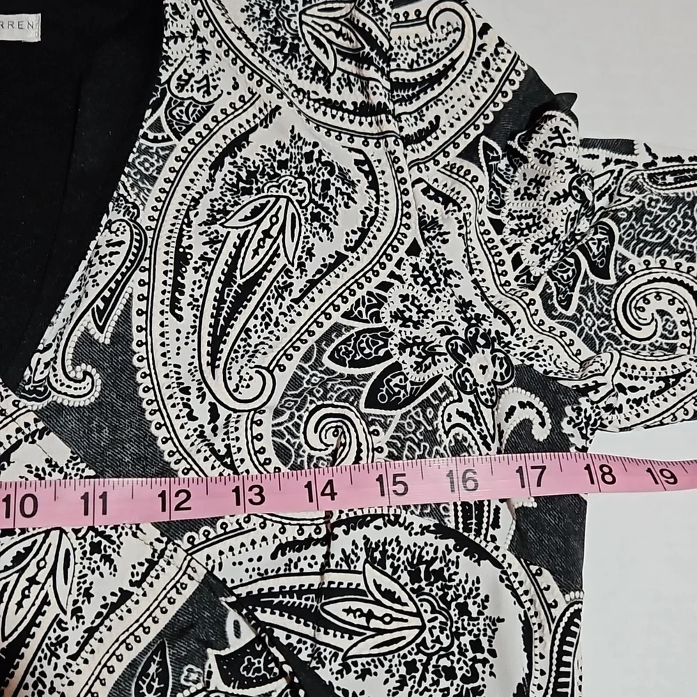 Sandra Darren | Gray and Cream Paisly Faux Wrap Knit Dress - Picture 8 of 12